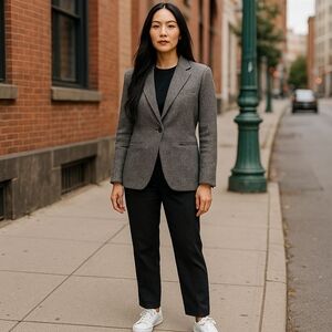 LAST KISS SIZE MEDIUM Blazer for Professional Occasions